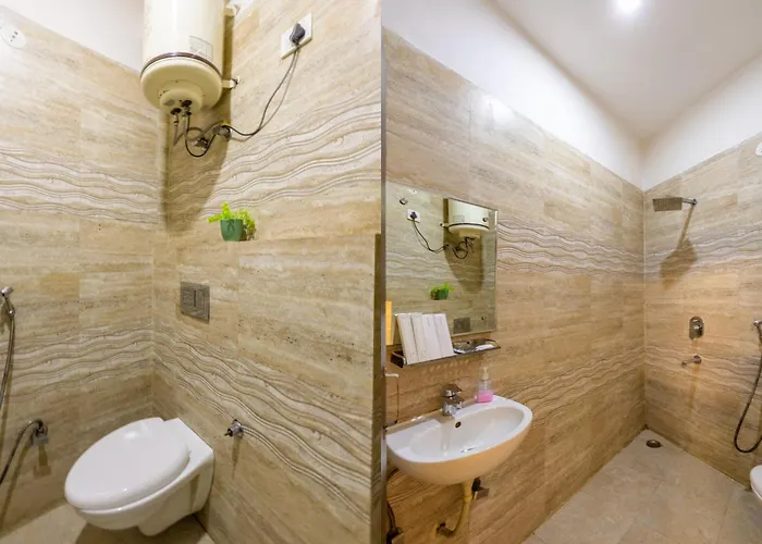 Hotel Kiara Residency - Opposite Delhi Airport Indira Gandhi Internation Airport New Delhi